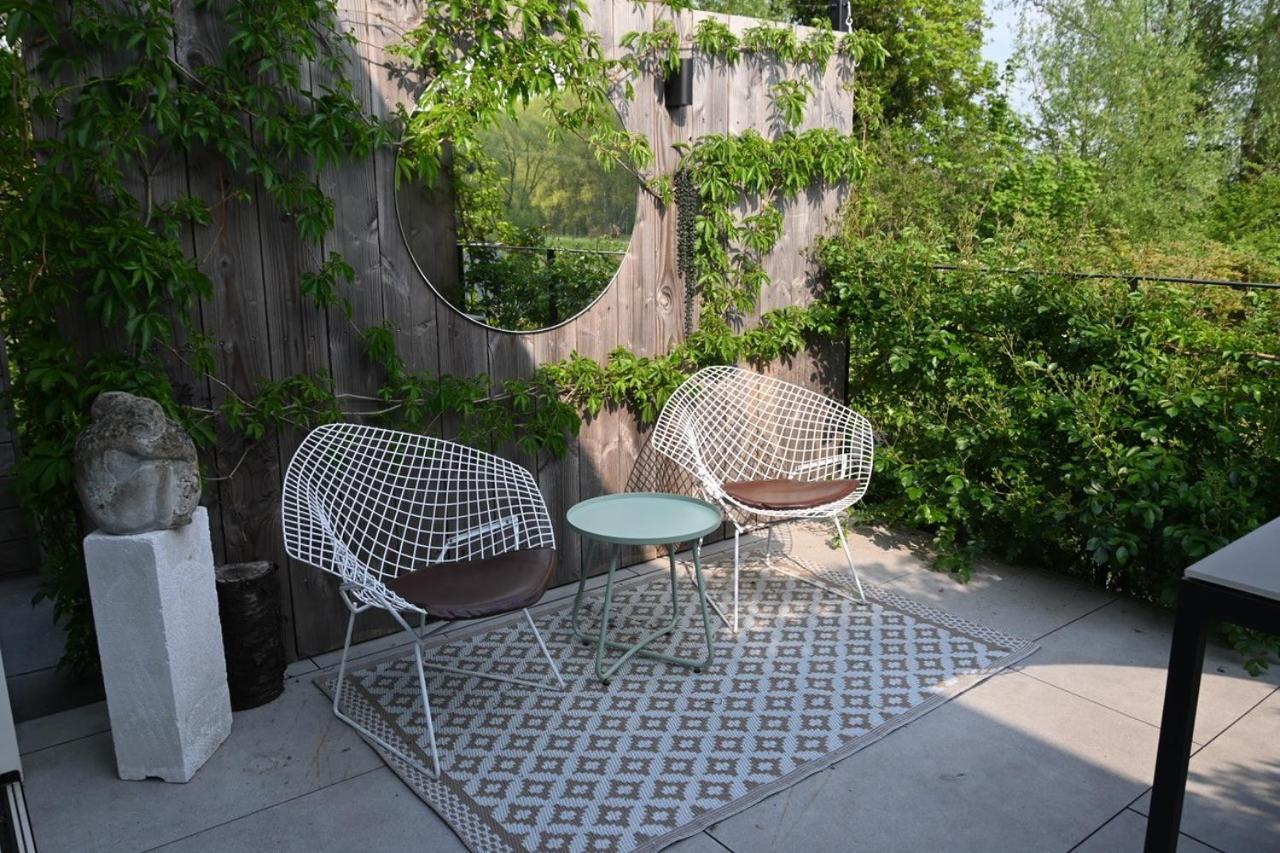 Chillann Bed & Breakfast Denderleeuw Bagian luar foto