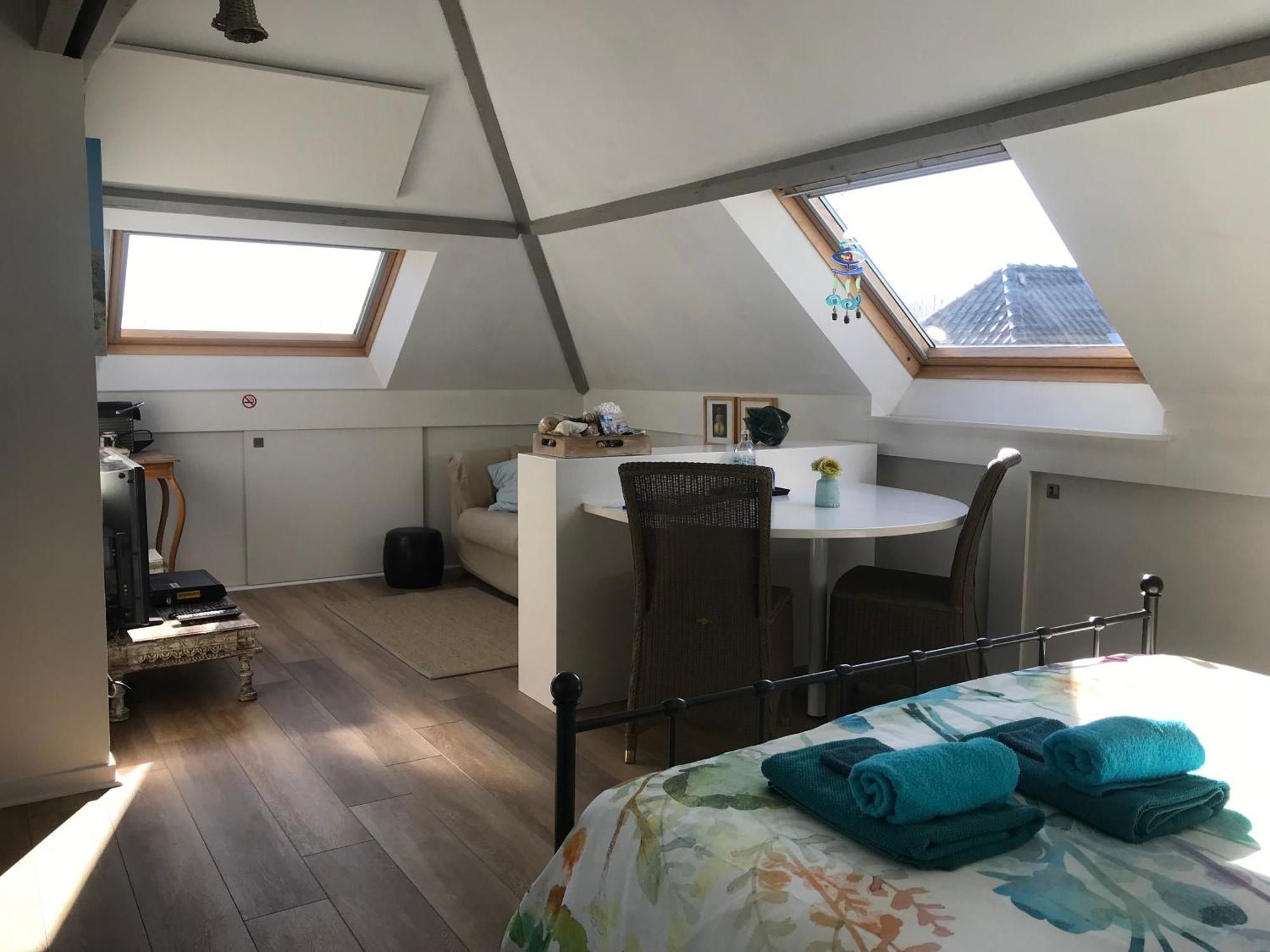 Chillann Bed & Breakfast Denderleeuw Bagian luar foto